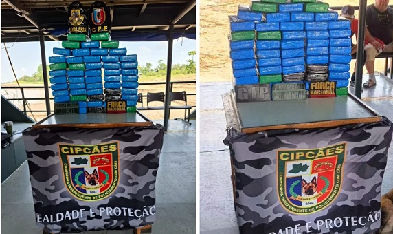 Polícia apreende 60 kg de drogas escondidas dentro de malas em barco em Coari
