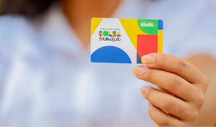 Avó e neto são mortos a tiros por causa de cartão Bolsa Família