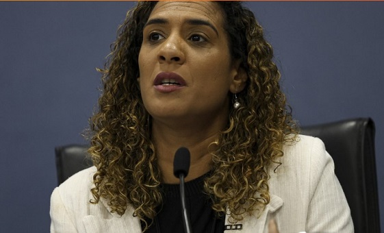 Ministra Anielle Franco faz 1º discurso após acusações de assédio sexual contra Silvio Almeida