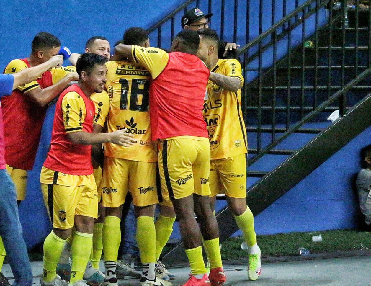 Amazonas supera líder Novorizontino e encerra sequência de derrotas na Série B