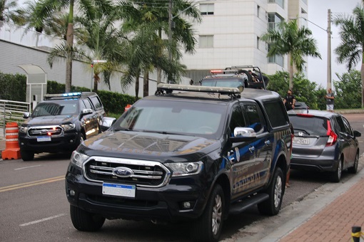 Saiba quem são os suspeitos de espancar policial federal em Manaus