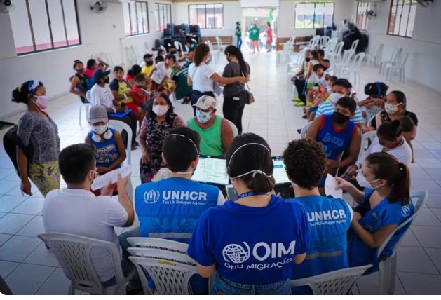 Trump suspende ajuda humanitária à Agência da ONU que atende imigrantes em Manaus