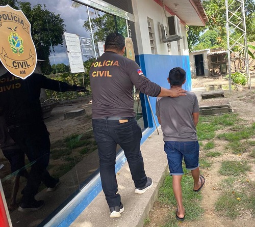 Criança de 3 anos é estuprada pelo pai desde que era bebê, diz polícia