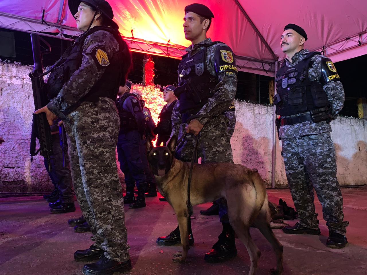 Cerca de 60 policiais embarcaram em novo porto para operar nas Bases Fluviais no Amazonas