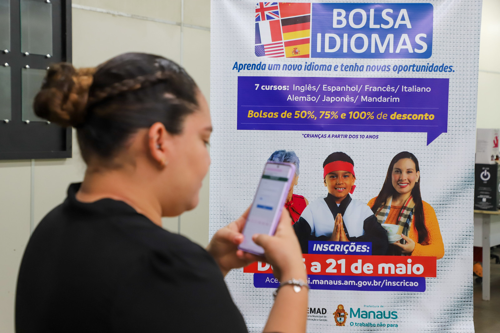 Inscrições do Bolsa Idiomas e Bolsa Pós-Graduação encerram com mais de 19 mil candidatos