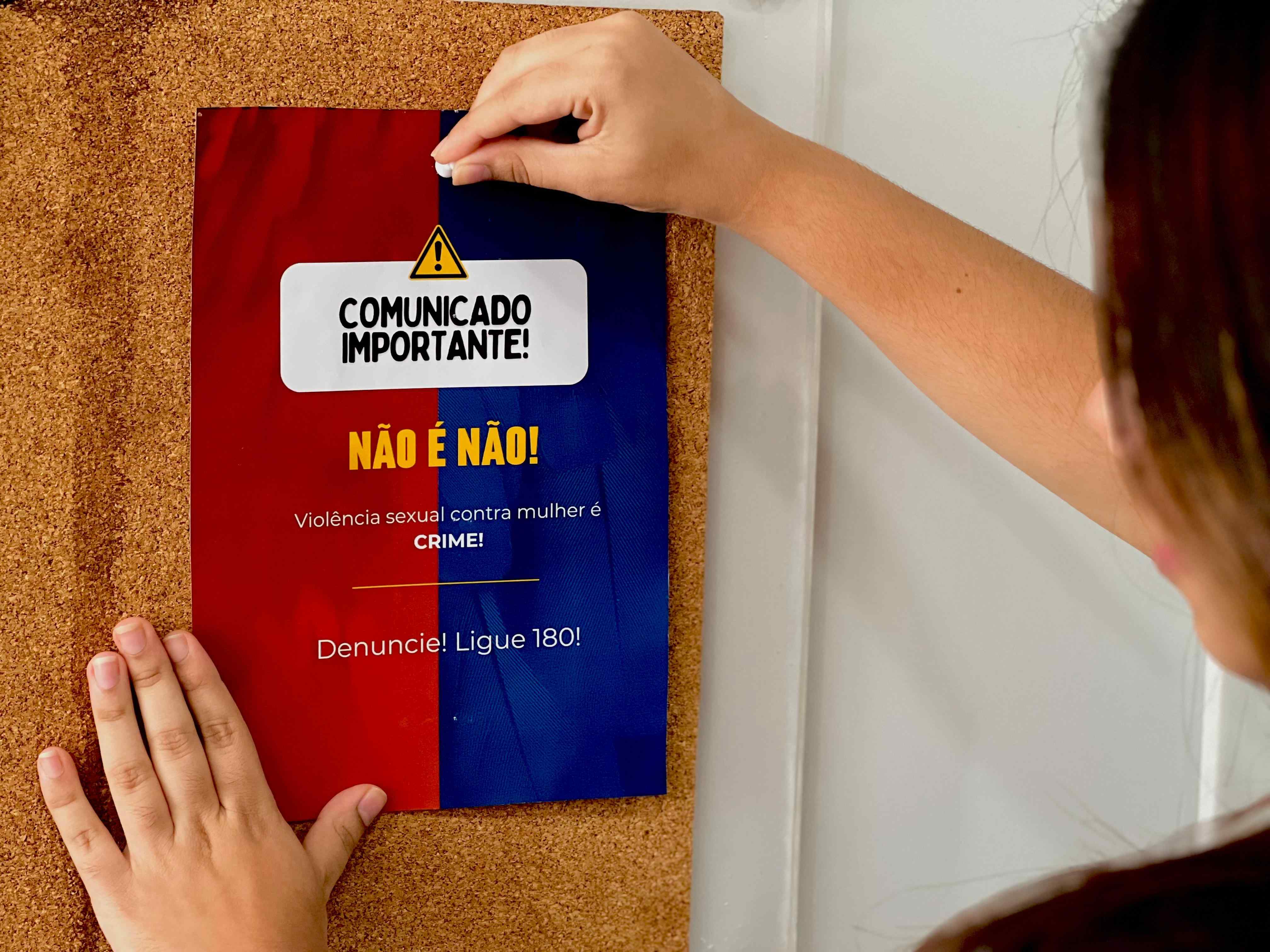 Festival de Parintins: polícia orienta mulheres sobre medidas de segurança