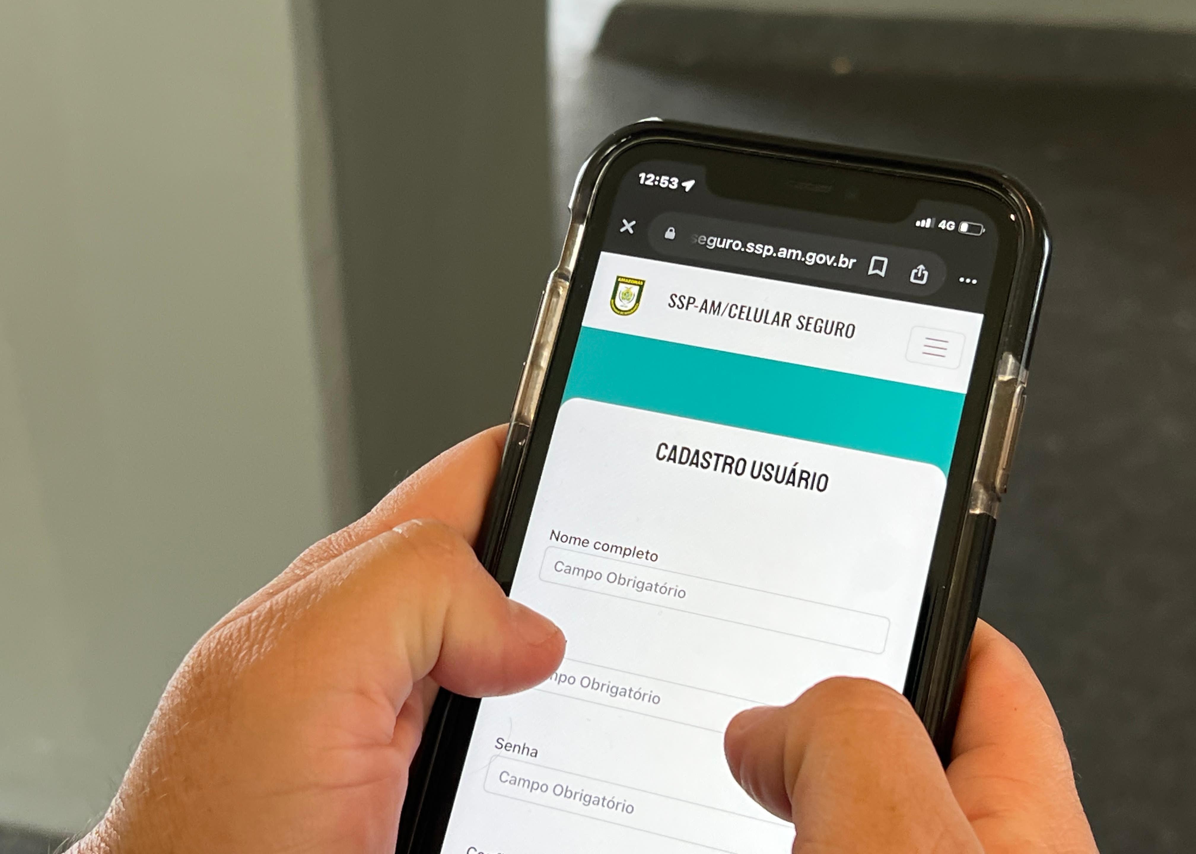 Celular Seguro: saiba como cadastrar telefone em casos de roubo durante Festival de Parintins