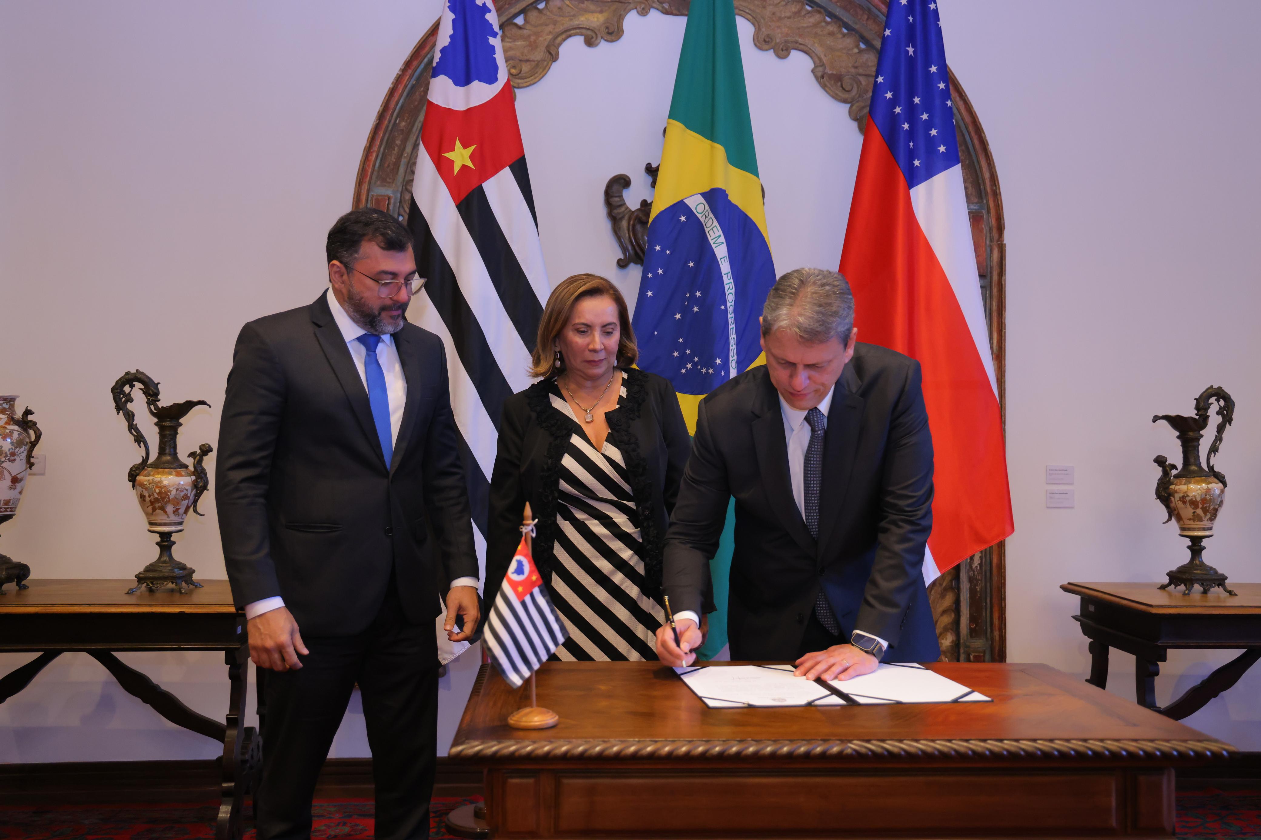 Amazonas terá mutirão de exames de DNA com apoio do governo de São Paulo