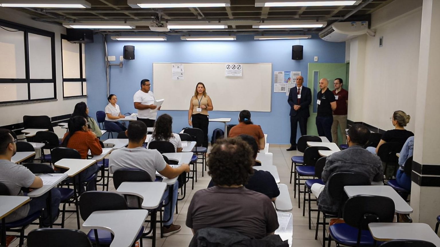 Mais de 1,4 mil candidatos realizam concurso para Defensores Públicos do Amazonas