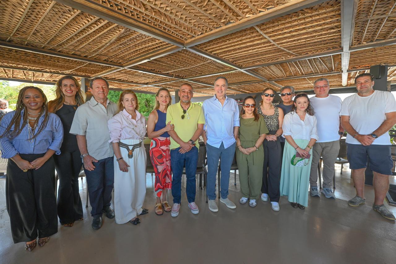 Presidente do STF, ministro Luís Roberto Barroso, prestigia Festival de Parintins
