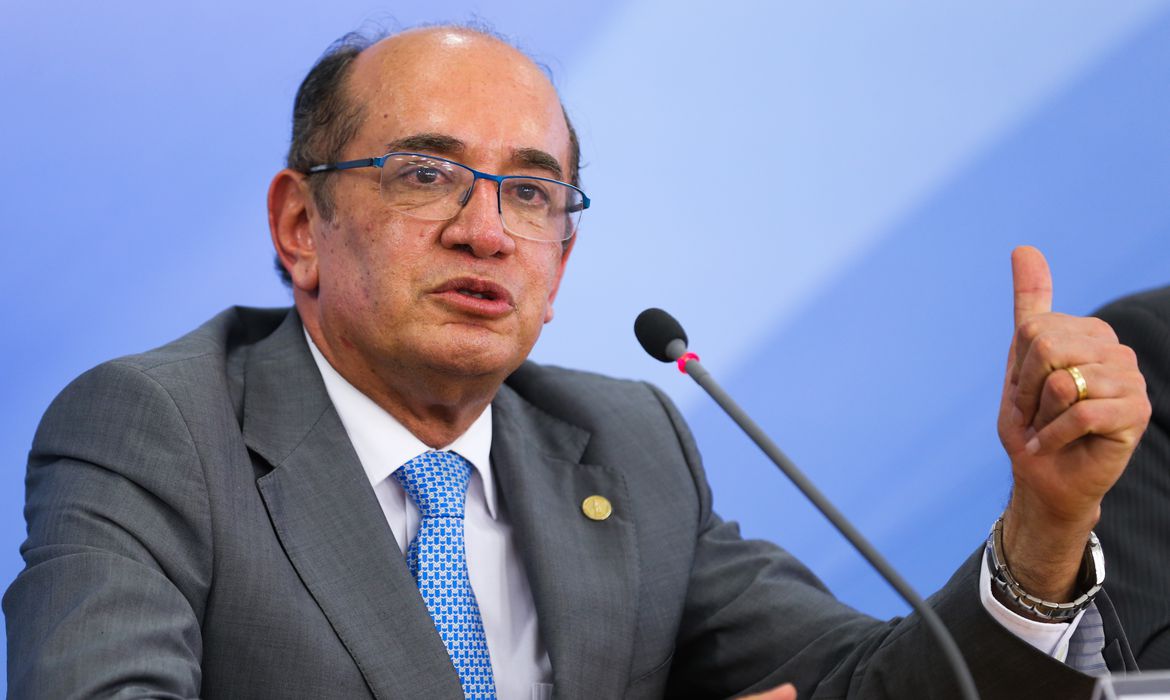 Gilmar Mendes determina atendimento com autodeclaração de gênero pelo SUS