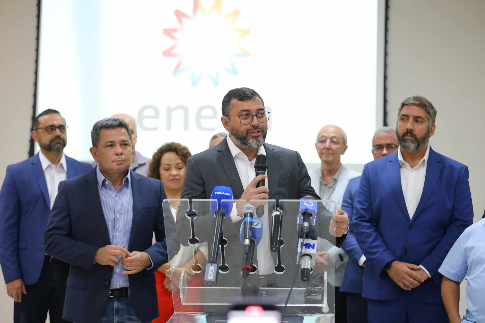 Wilson Lima anuncia geração de 6 mil empregos no Complexo do Azulão