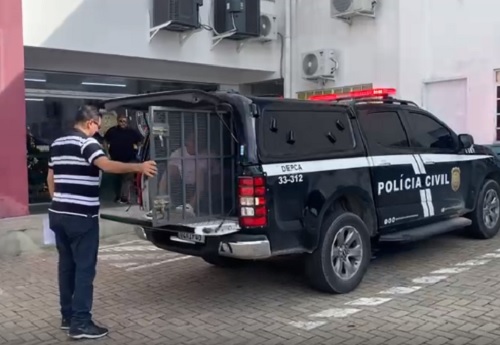 Homem é preso por estuprar meninos e oferecê-los a pedófilos em Manaus