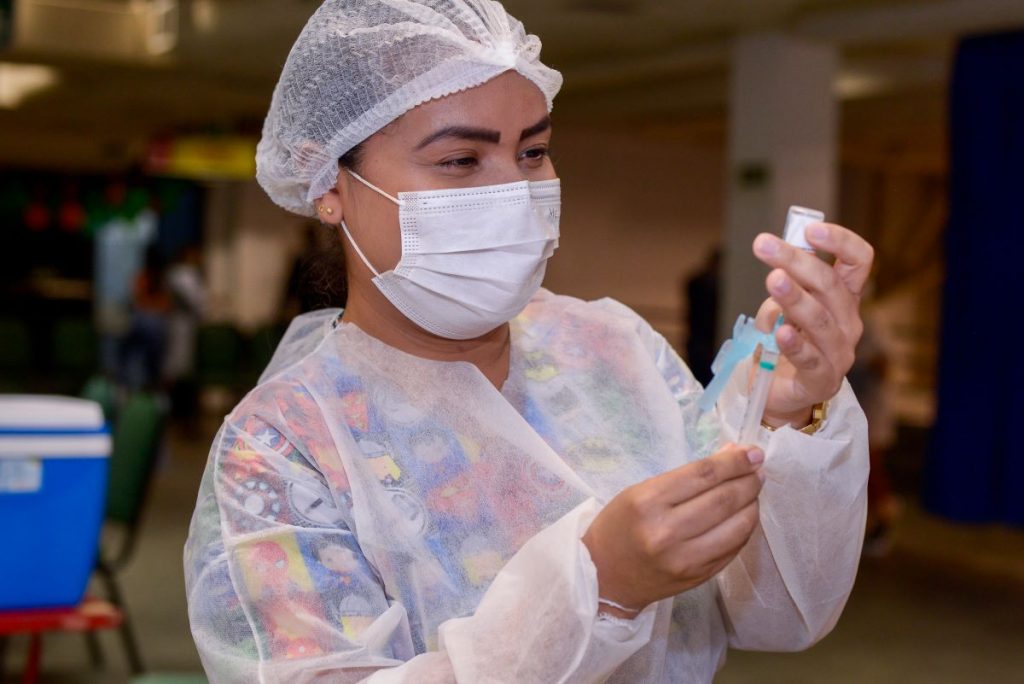 Manaus já aplicou mais de 1 milhão de 3ª doses de vacinas contra Covid-19