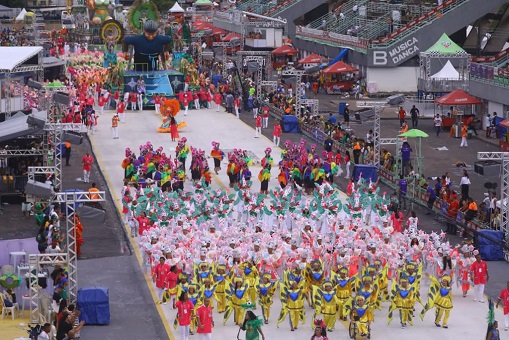 Apuração das escolas de samba acontece hoje em Manaus