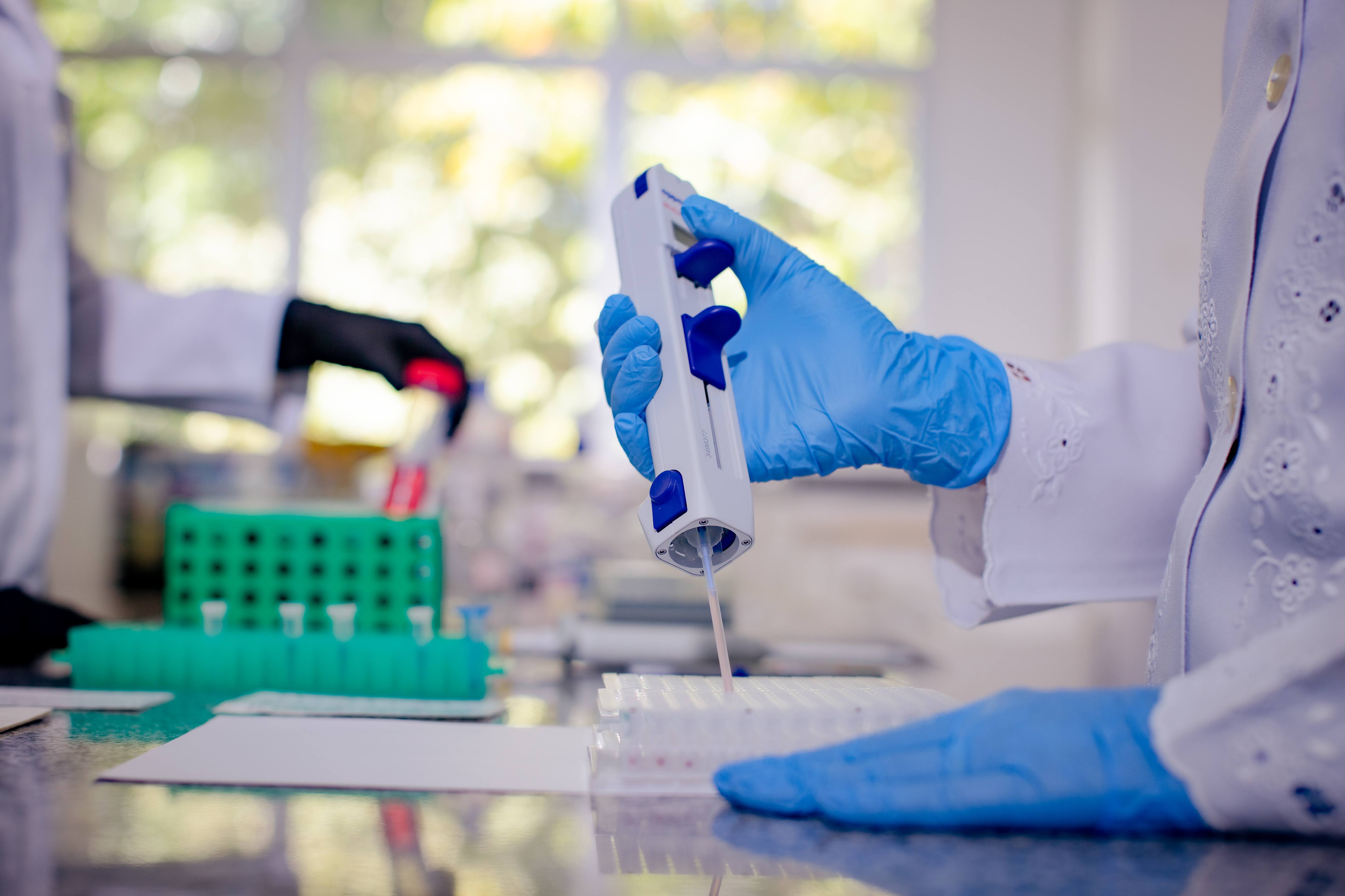 Fapeam abre inscrições para intercâmbios científicos; confira