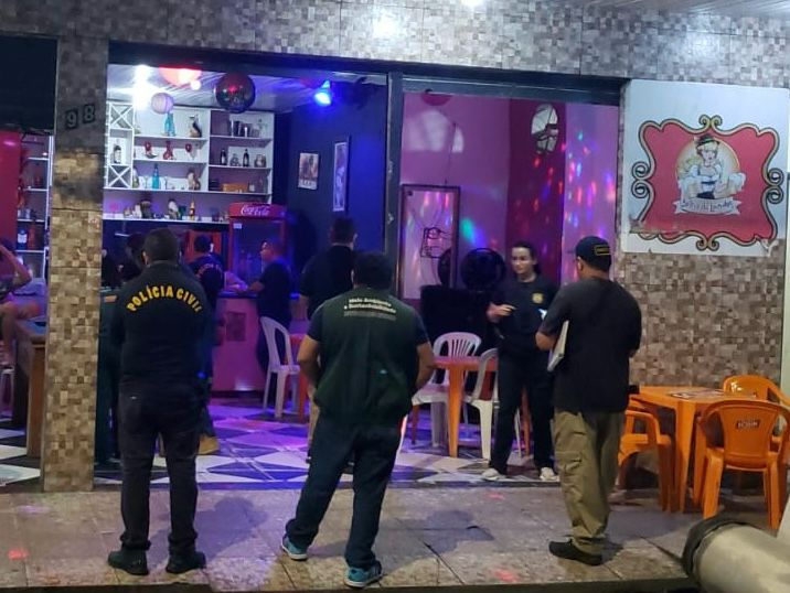 Bares são multados durante operação contra poluição sonora em Manaus