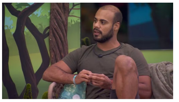 Marcus fica incomodado com questionamentos de Isabelle: 'achei estranho'