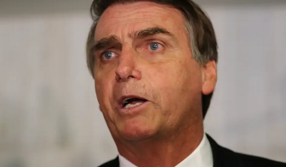 Bolsonaro fica em silêncio sobre tentativa de golpe em depoimento à PF