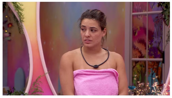 Beatriz comenta indecisão sobre liderança: 'Prefiro ficar imune'