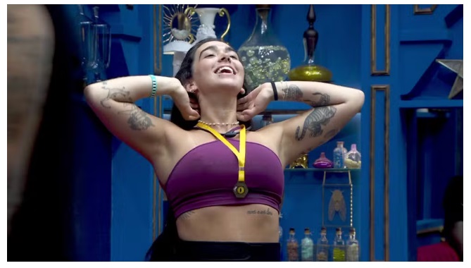 Giovanna é a 1ª a garantir vaga no TOP 10 do BBB