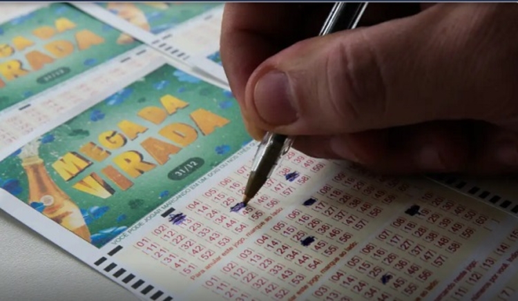 Mega da Virada: 8 apostas dividem prêmio de R$ 635,4 milhões