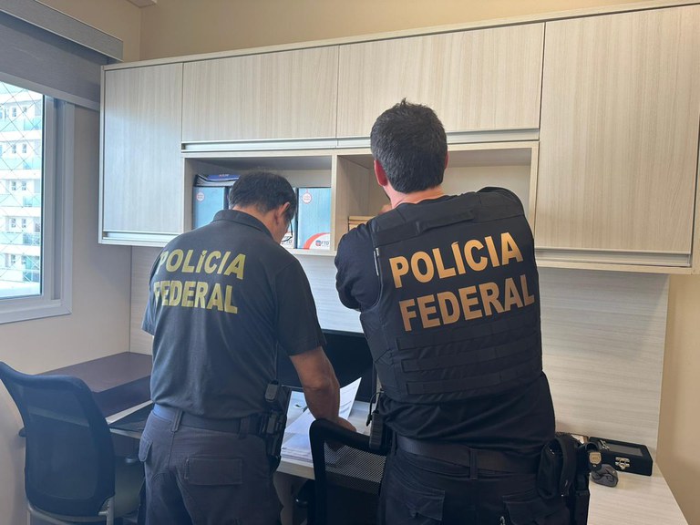 Operação da PF em Manaus mira empresários envolvidos com garimpos ilegais