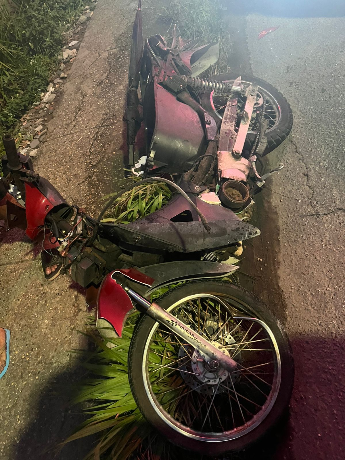 Homem morre ao ser atingido por motociclista bêbado em Flores 