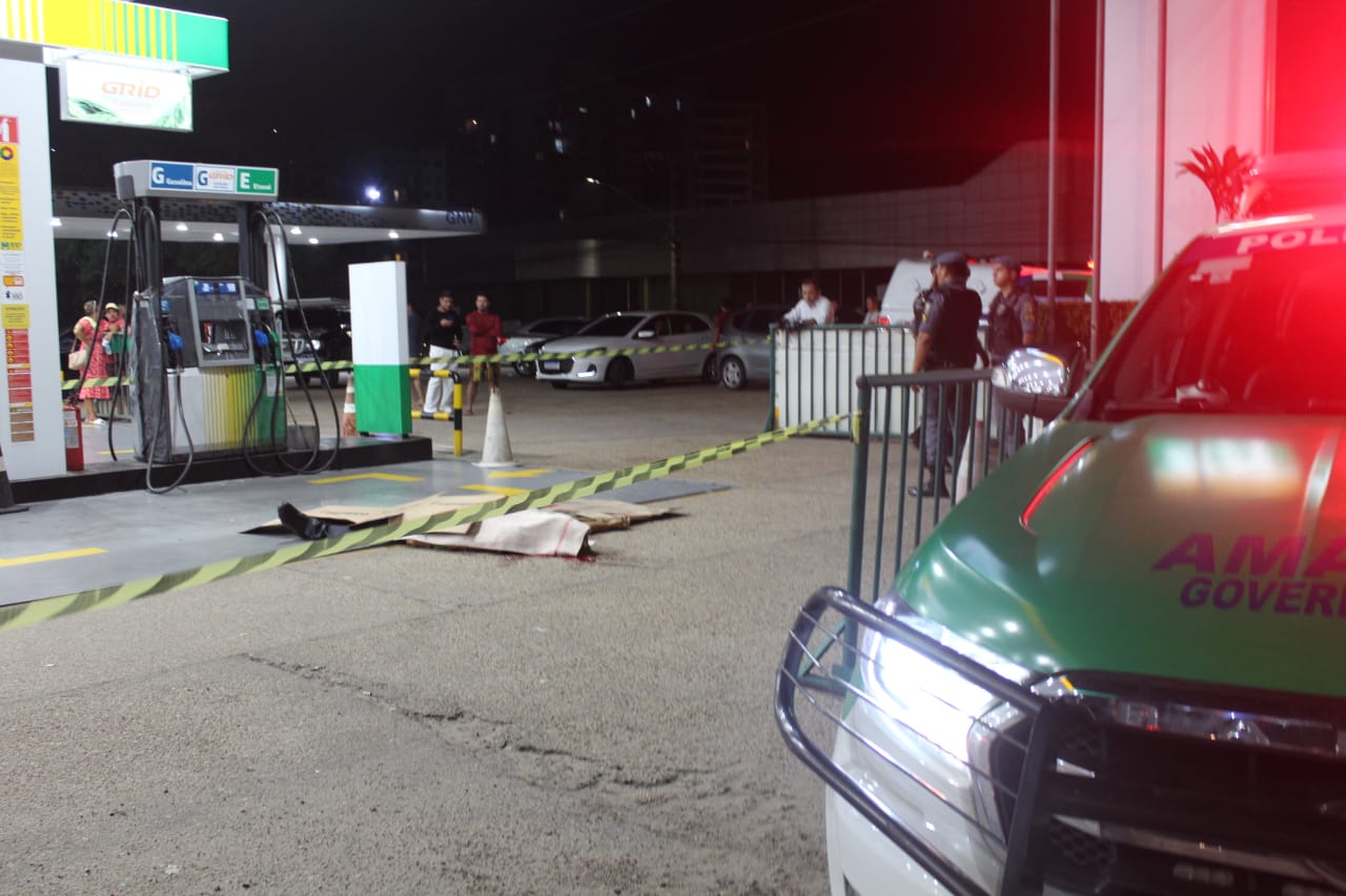 Suspeito é preso por participar da morte de frentista em posto de combustíveis em Manaus