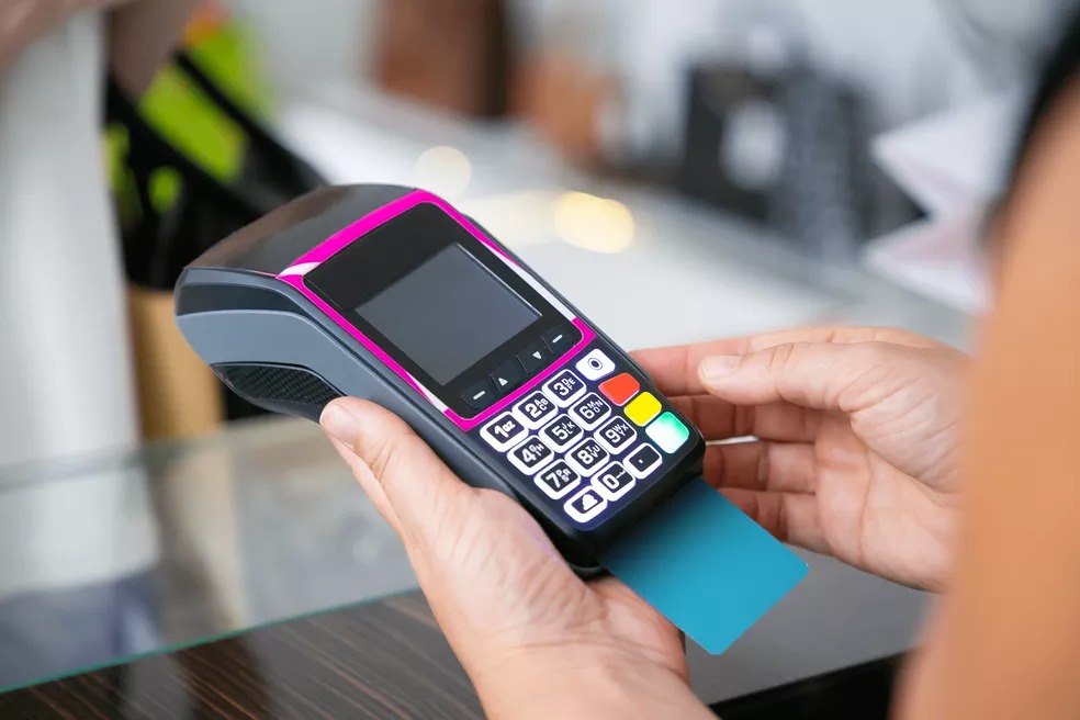 Mais de 300 mil pessoas no Amazonas podem parcelar dívidas no 'Limpa Nome' do Serasa