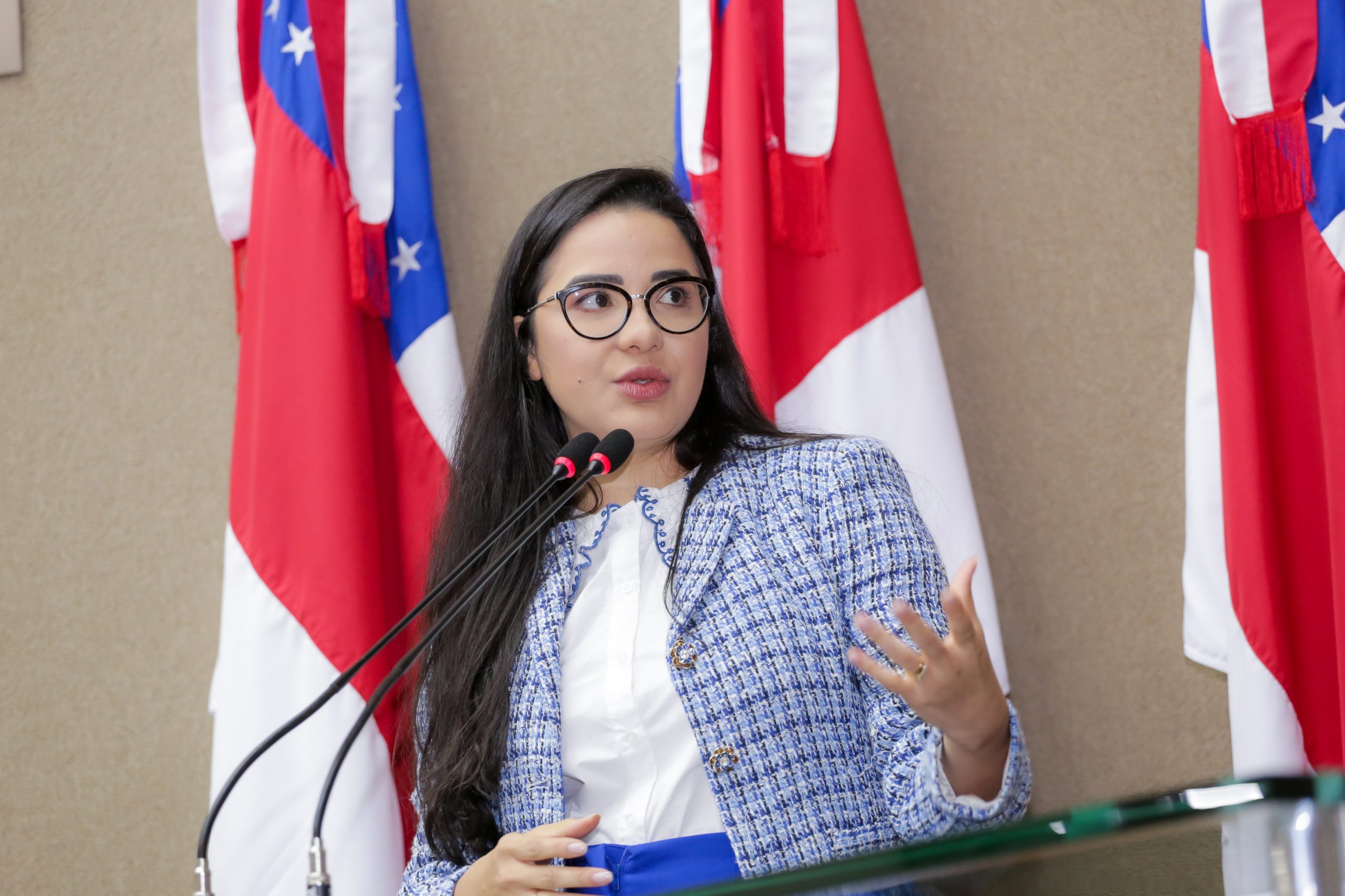 Deputada pede que procuradoria da Aleam faça análise eleitoral sobre decreto que prejudica ZFM 