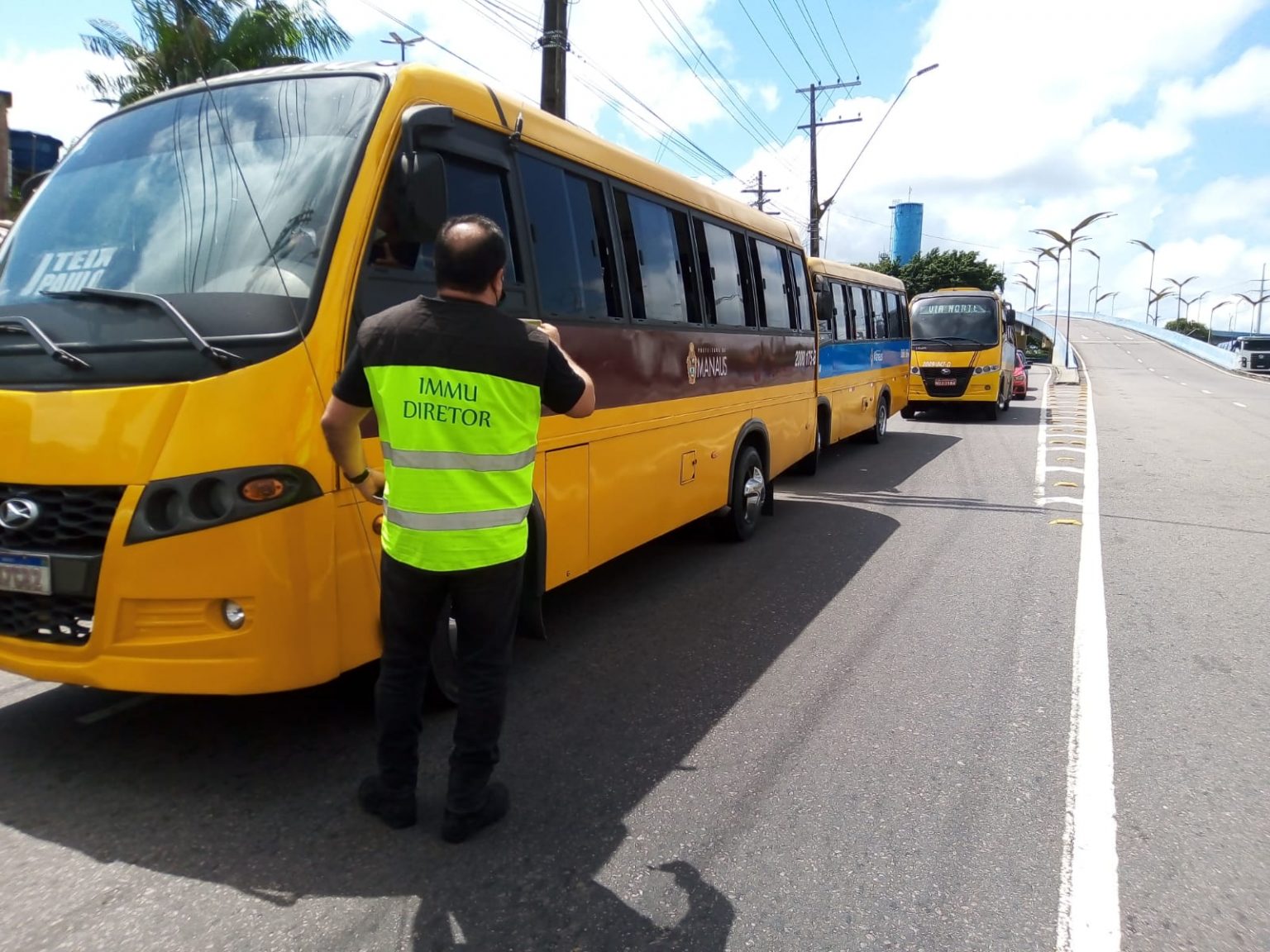 Micro-ônibus 'Executivo' e 'Amarelinho' podem deixar de circular em Manaus