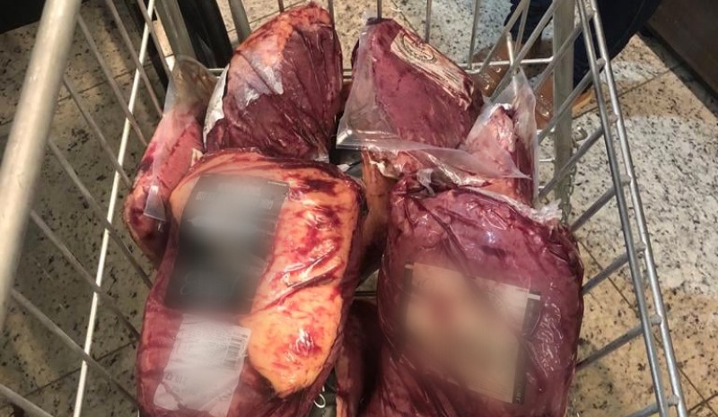 Dupla é presa após furtar mais de R$ 1,8 mil em picanha de empório em Manaus