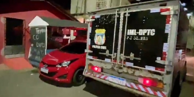 'Loirinho' morre ao ter corpo crivado de balas em rip-rap de Manaus