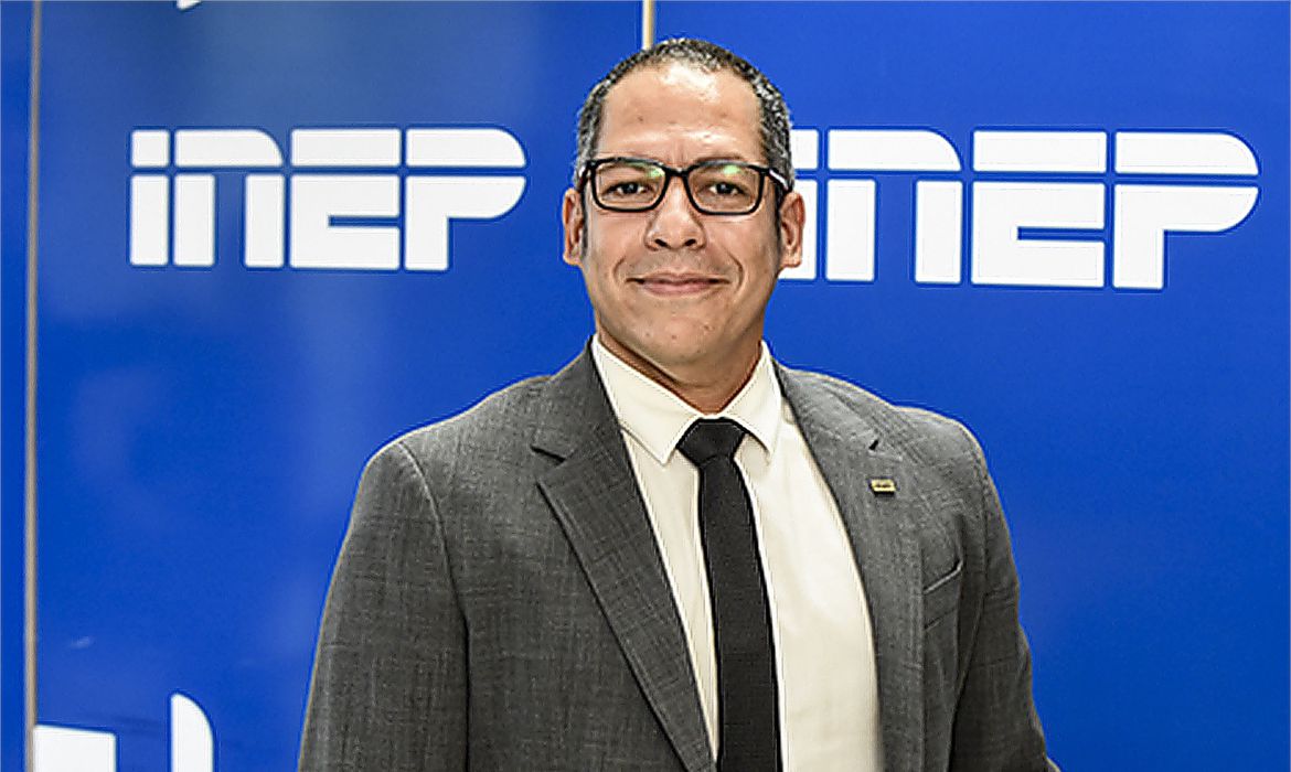 Diretor do Inep deixa cargo após 8 meses para assumir função no Paraná