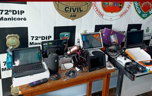 Suspeitos são presos após invadirem casa e roubarem objetos no Amazonas
