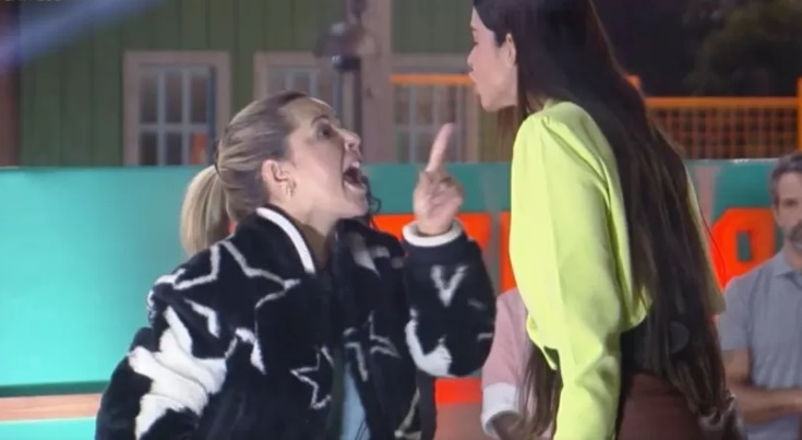 Deolane xinga Kerline de 'cachorra' e ameaça socar peoa