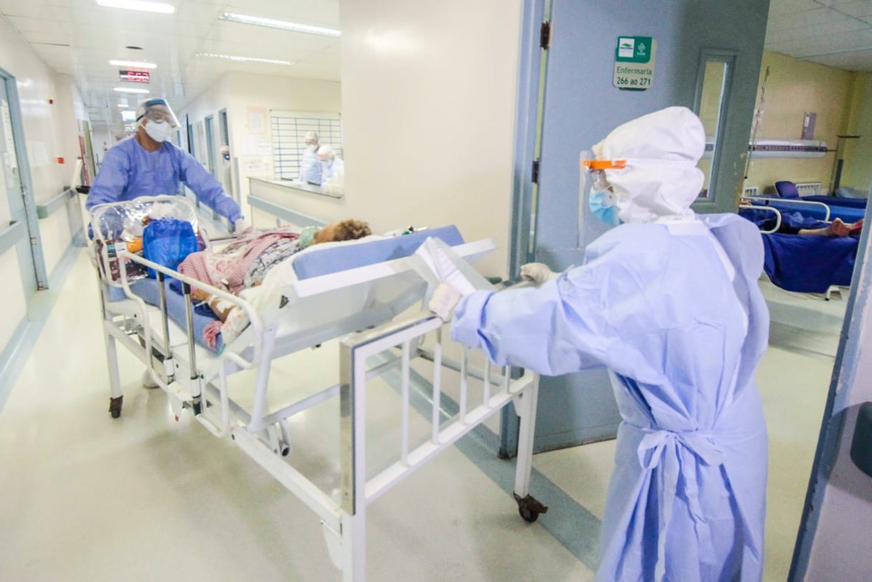 No Brasil, 80% dos mortos por covid-19 nos últimos meses não tomaram a vacina