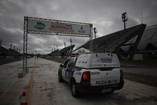 Policiais e bombeiros serão vacinados em posto exclusivo em Manaus; confira