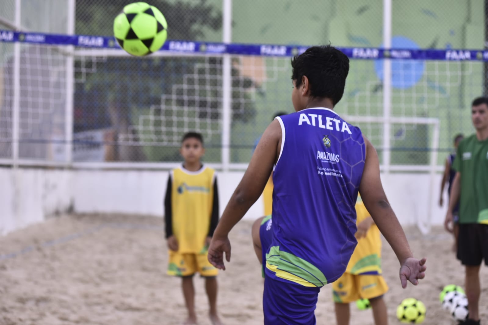 Abertas inscrições para programa Futevôlei nos Bairros na zona Sul de Manaus