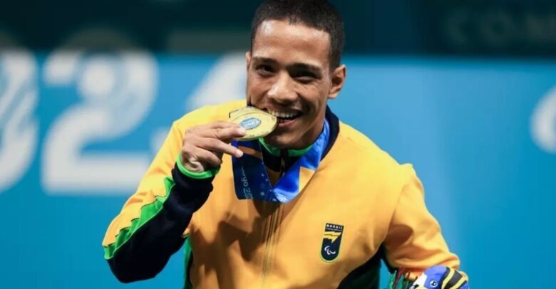 Amazonense Lucas Santos conquista ouro no halterofilismo do parapan do Chile