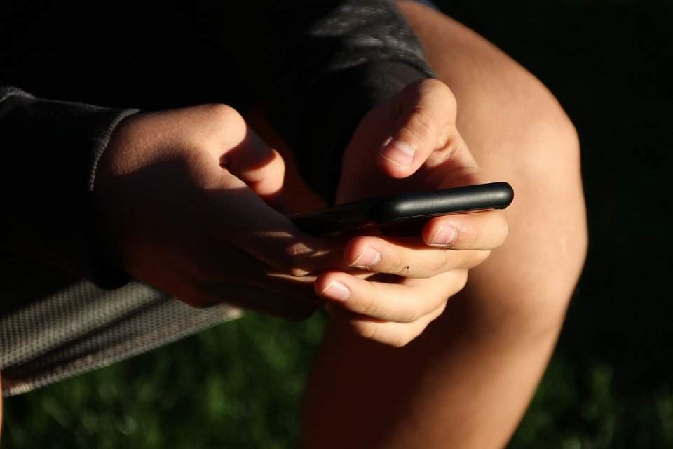 Empresário é preso por ameaçar divulgar fotos íntimas da ex após ser rejeitado