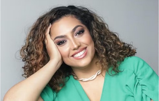 Camila Moura, ex-esposa de Lucas, atinge 3 milhões de seguidores