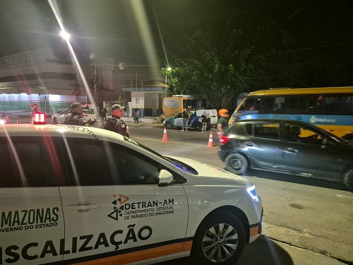 Veículos clonados, roubados ou usados em crimes são apreendidos durante operação em Manaus