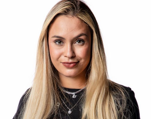 Do paredão à liderança, Sarah é nova líder do BBB21