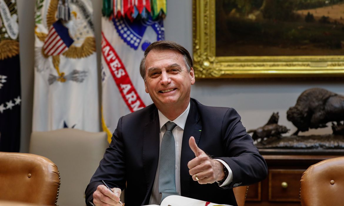 PGR arquiva investigações contra Bolsonaro próximo ao término do mandato do presidente