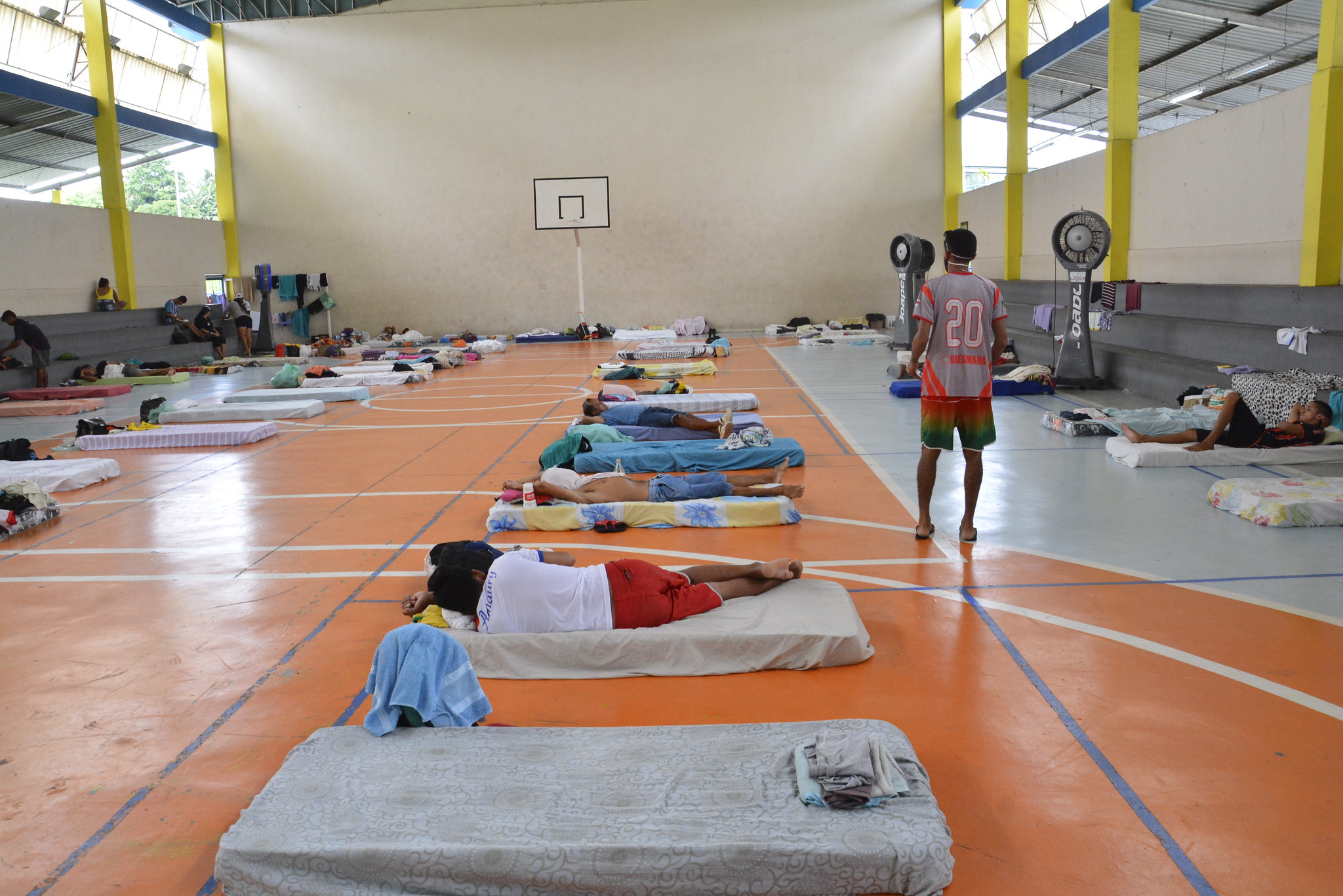 Moradores de rua ganharão curso profissionalizante em abrigo de Manaus