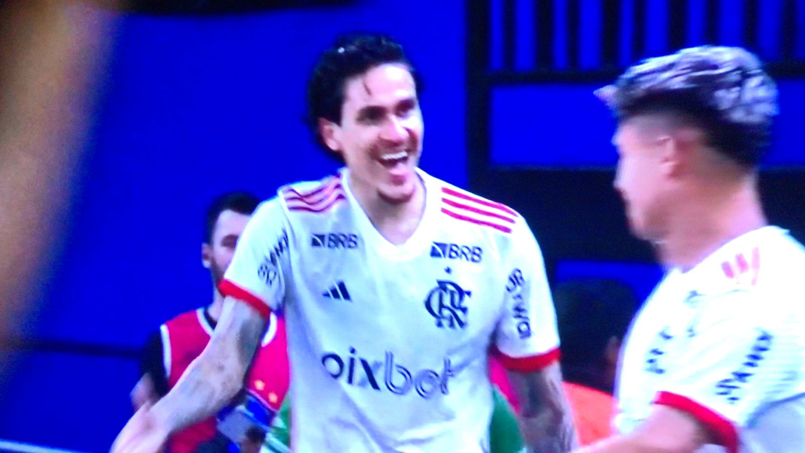 No fim do 2° tempo, Pedro abre o placar para o Flamengo contra o Amazonas