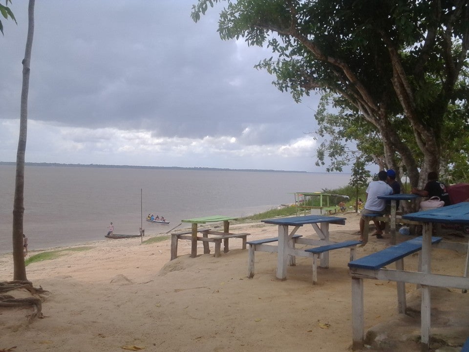 Homem sai para passear com amigos e morre afogado no Remanso do Boto