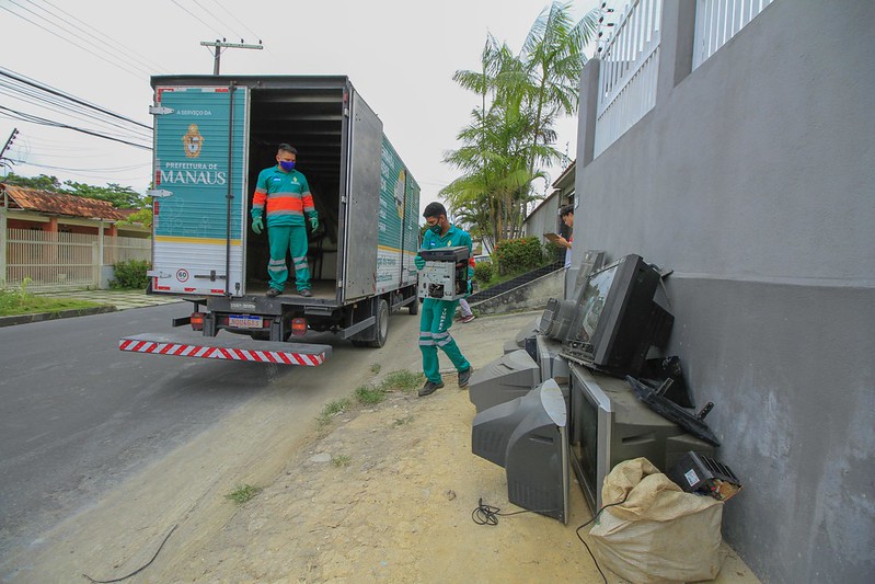 Manaus terá drive-thru para descarte de celulares e eletrodomésticos neste sábado